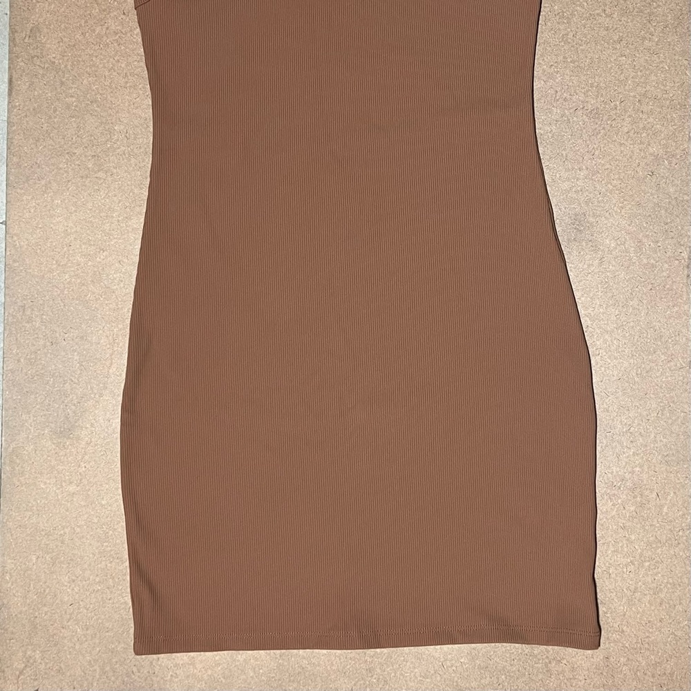 Aritzia Babaton Sculpt Ribbed Racerback Mini Dress in Brown, Size L - Picture 8 of 17